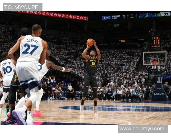 巴特勒上半场表现出色6投5中砍下16分助球队领先展现强大实力